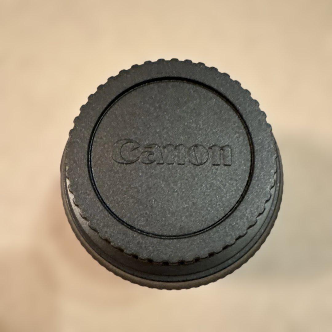 Canon EF 35mm f/2 IS USM レンズ