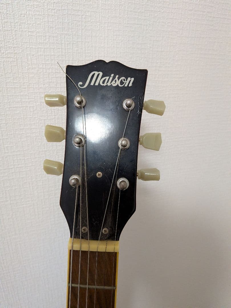 レッドエレキギター SGスタイル本体のみ