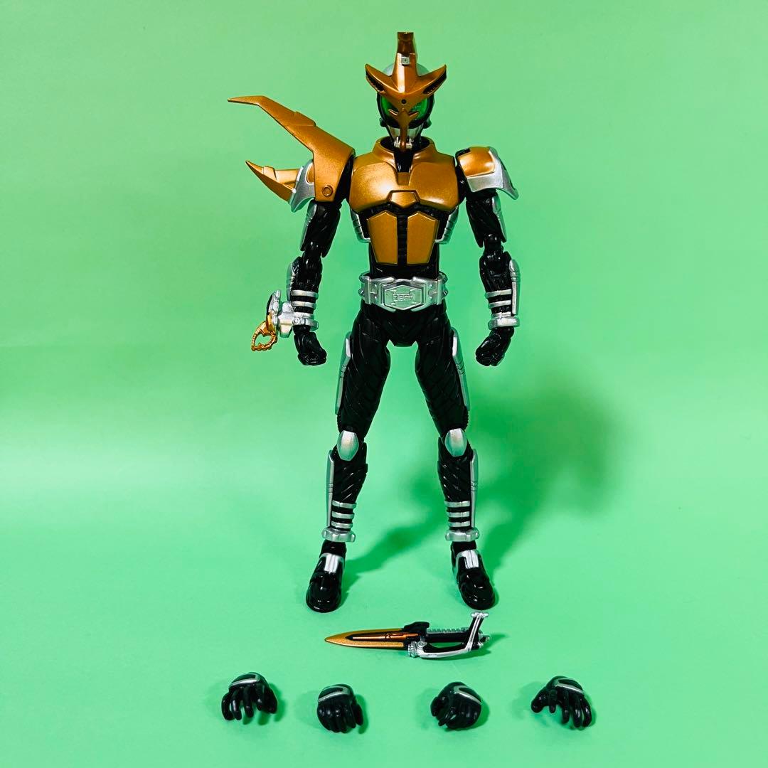 S.H.Figuarts 仮面ライダーコーカサス・ヘラクス・ケタロス　3体セット