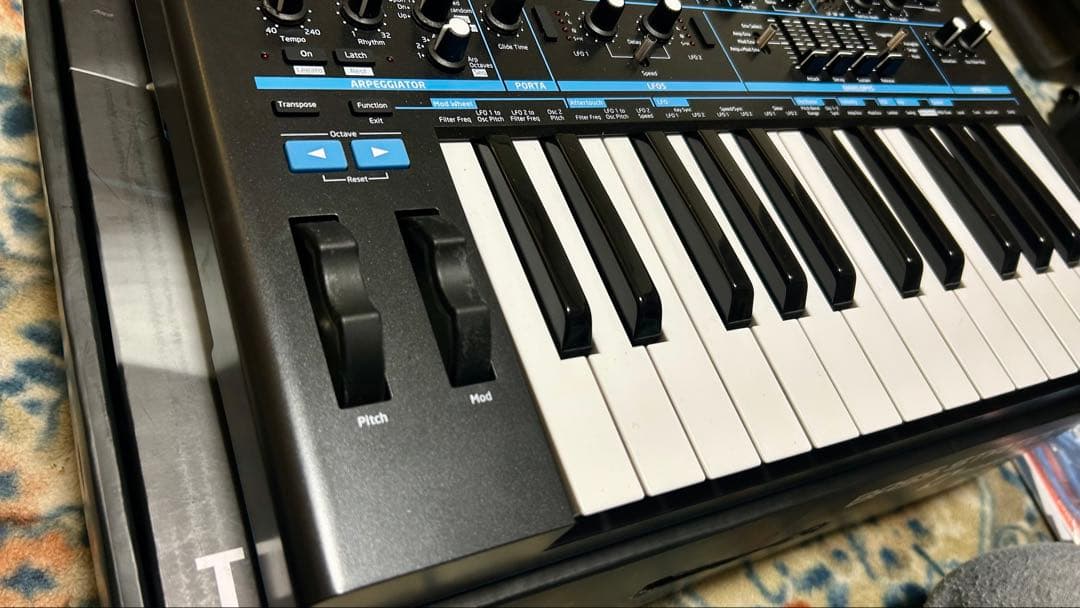Novation BASS STATION Ⅱ 2 アナログシンセサイザー