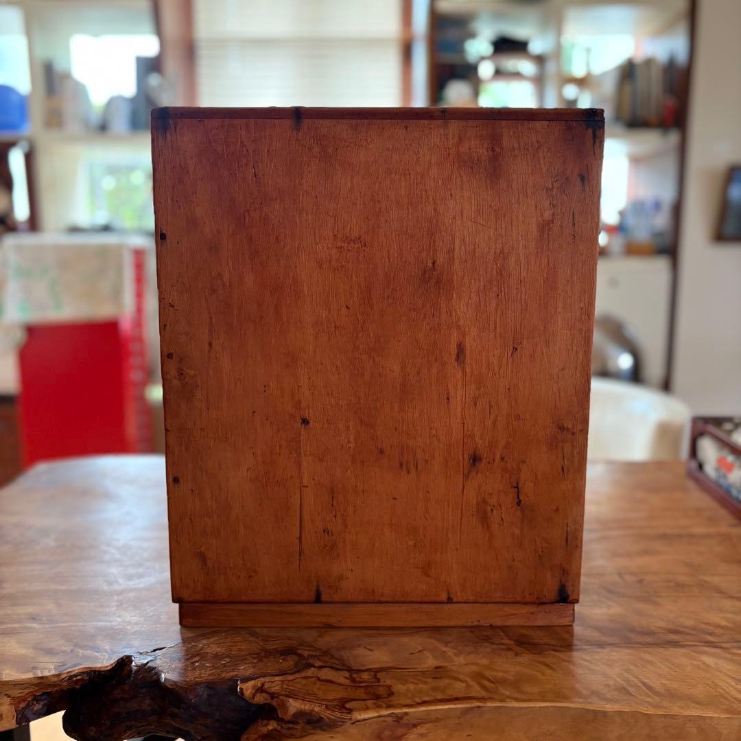 真鍮取手 アンティーク小引き出し 4段／無垢材／収納家具／ビンテージ