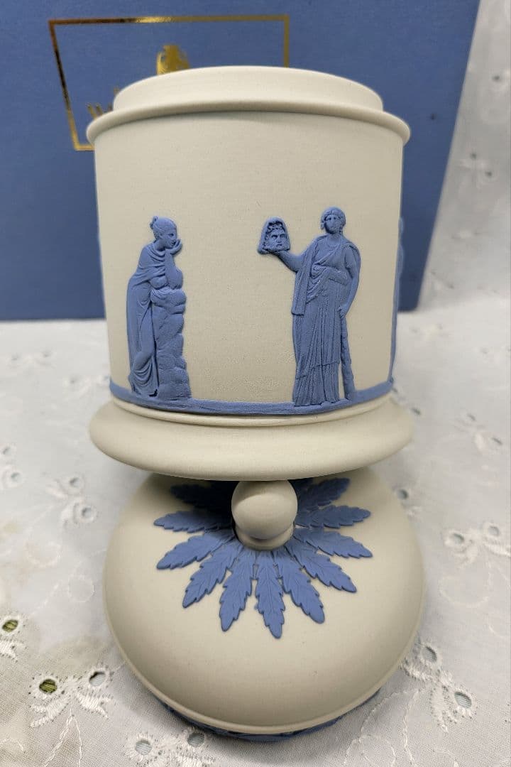 レア✨ウェッジウッド ジャスパー キャニスター ホワイト 茶葉 紅茶入れ ボトル