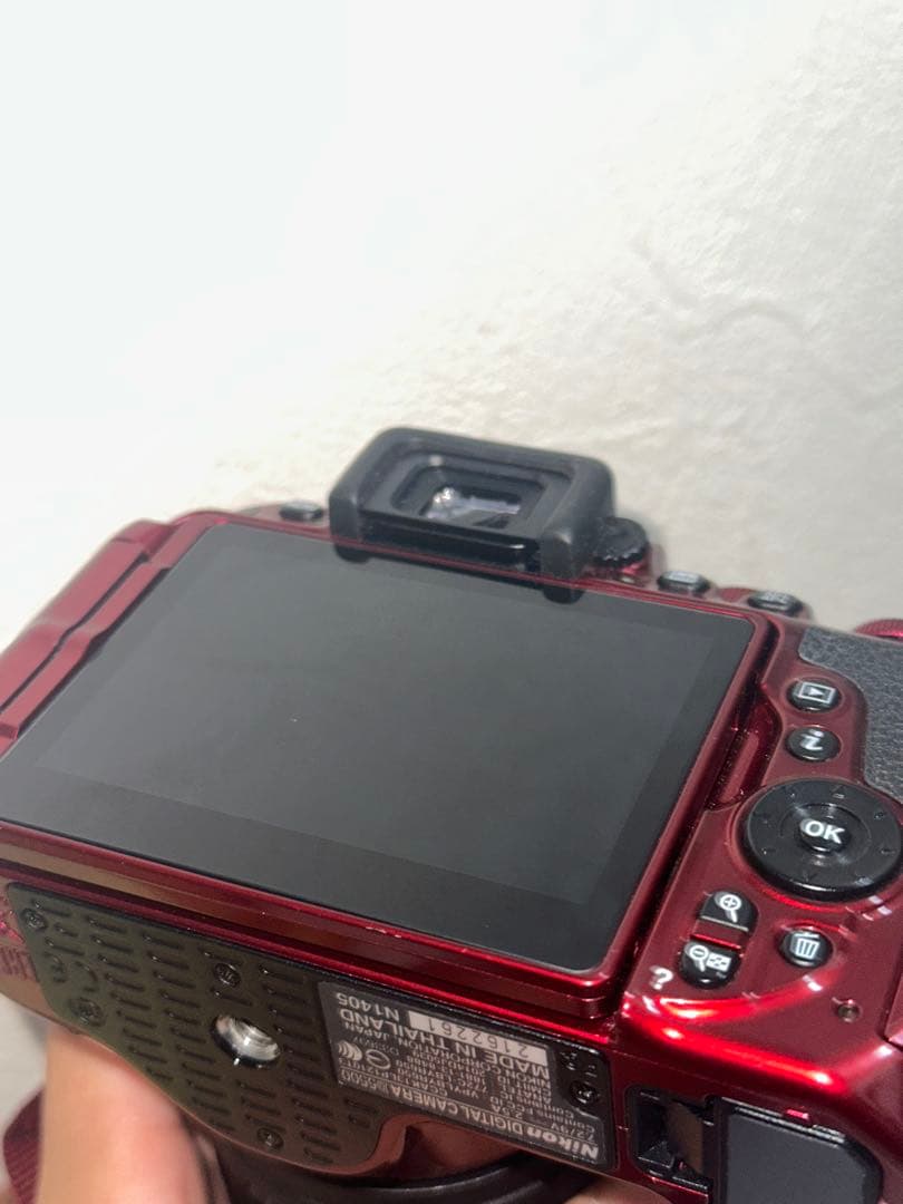 (レンズキット付)Nikon D5500 デジタル一眼レフ レッド