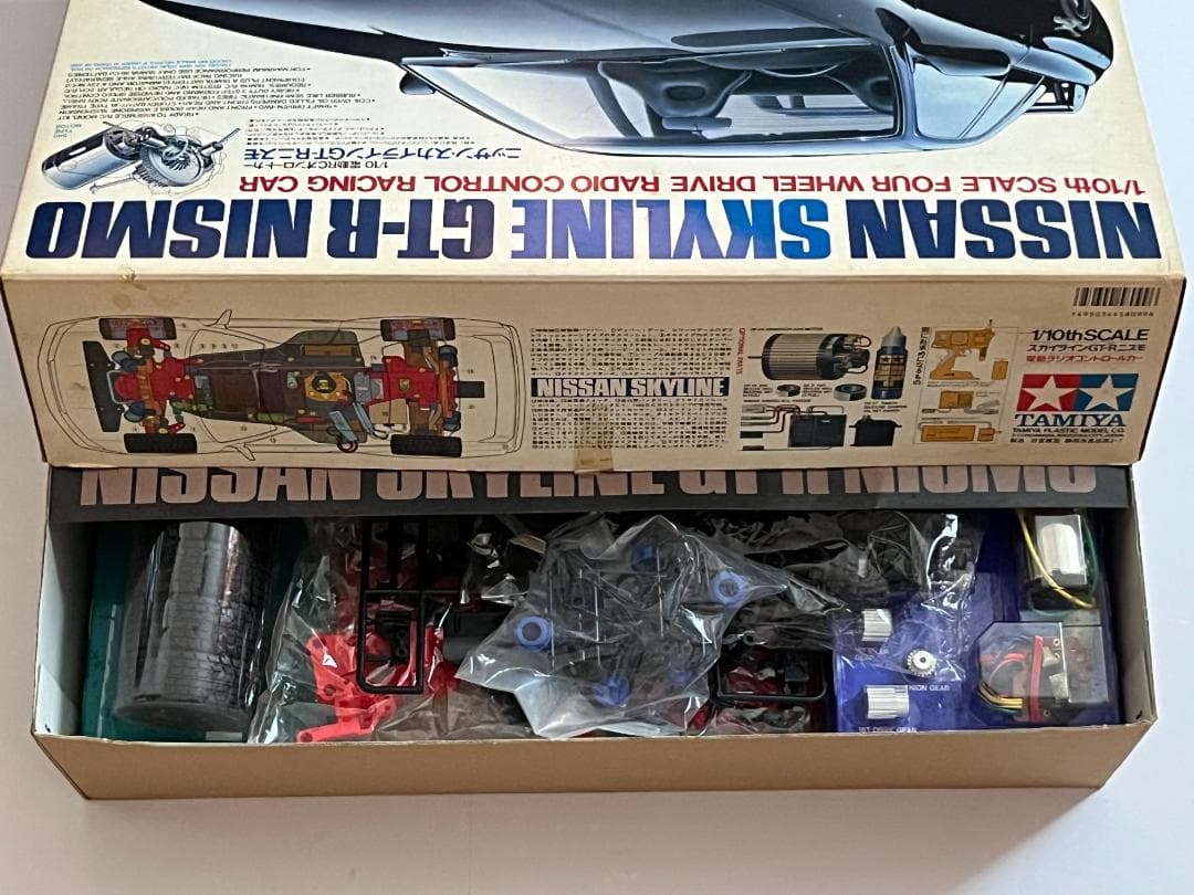タミヤ 1/10 電動RC NISSAN SKYLINE GT-R NISMO②