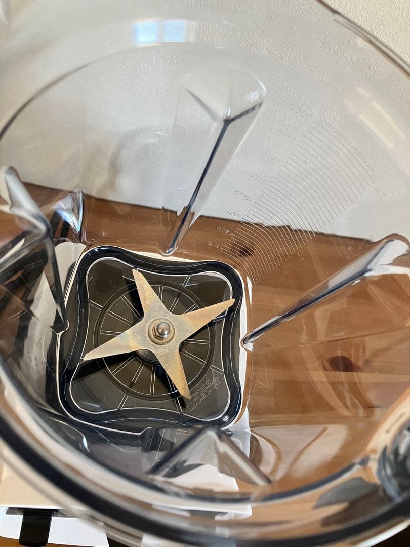 Vitamix E320 多機能ブレンダー VM0202 ホワイト