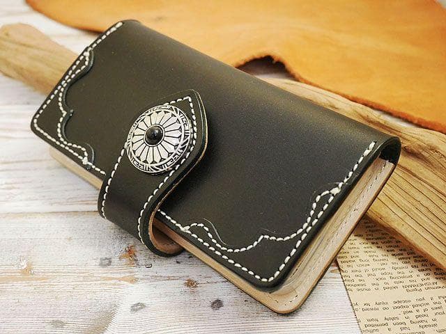 iPhoneレザーケース制作!! 機種はご相談下さい