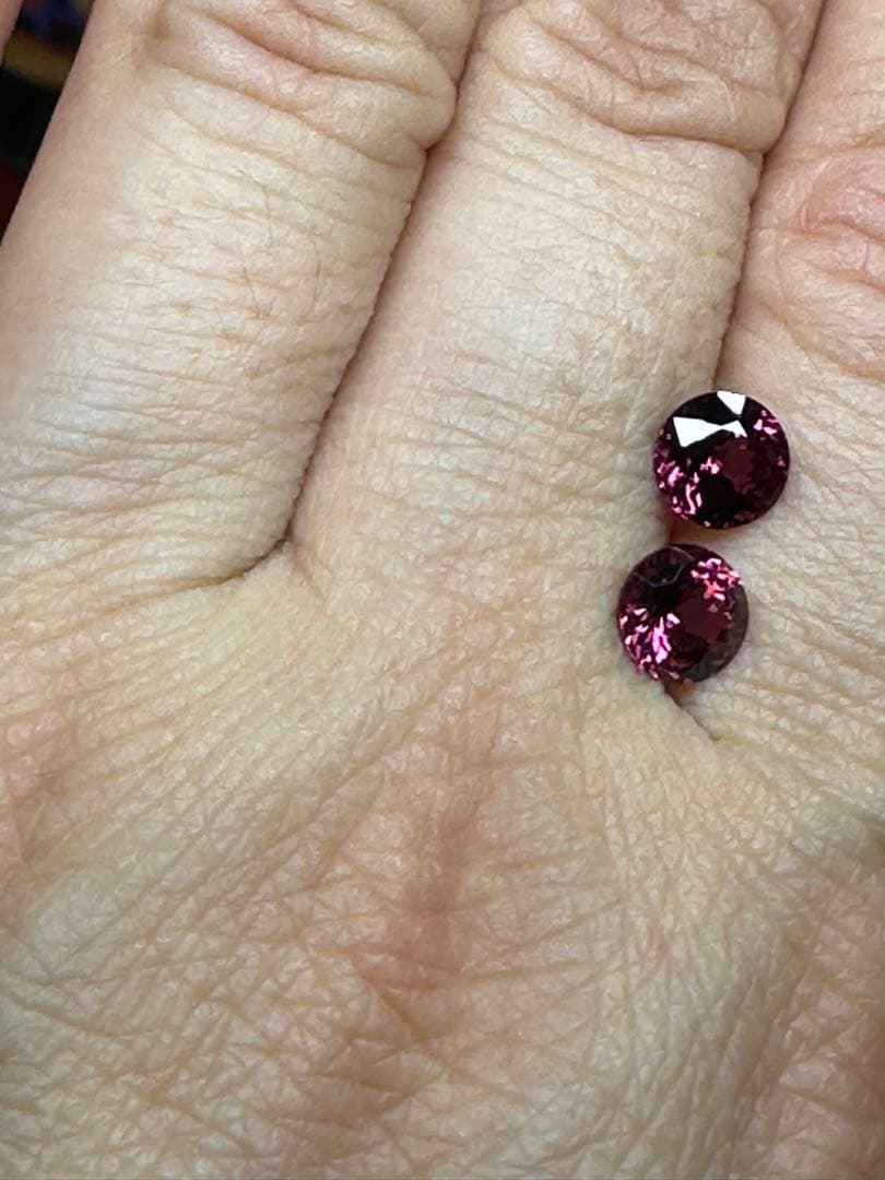 早朝割　8:00までペア　ロードナイトガーネット