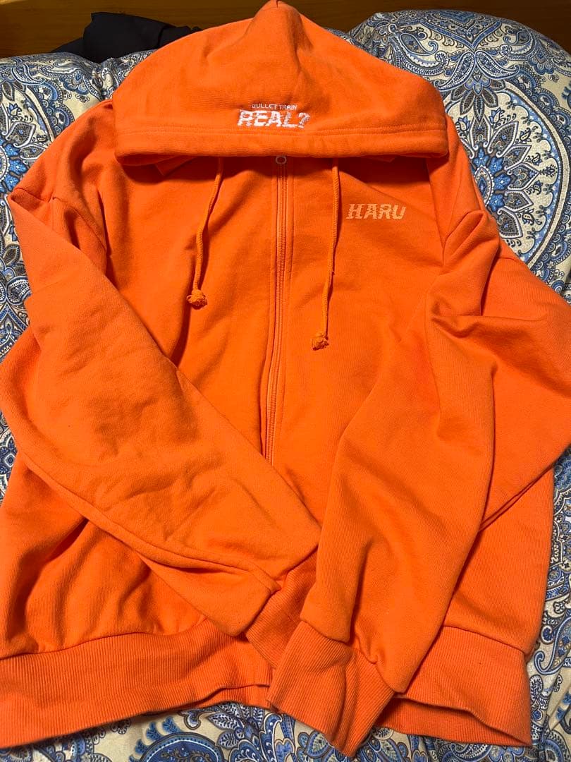 超特急　ハル　パーカー　XL