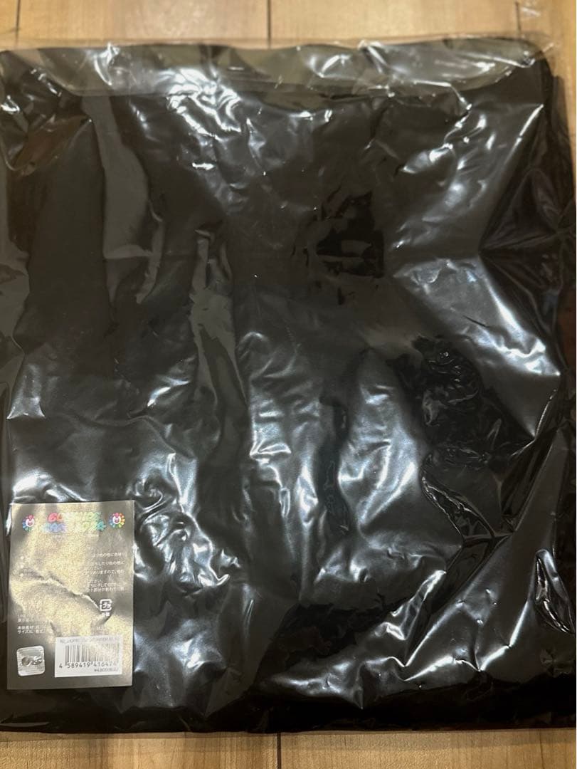 【新品未開封】NewJeans x MURAKAMI TシャツBLACK