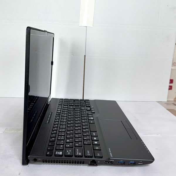 富士通 iAMD 3020e　ノートパソコン SSD 256GB