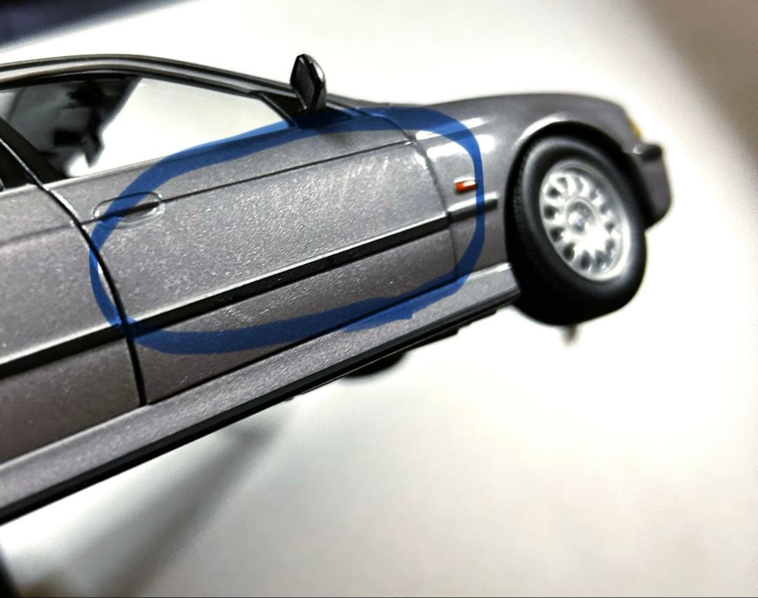 BMW5 シリーズ　エンジン再現　ドア開閉　1／24
