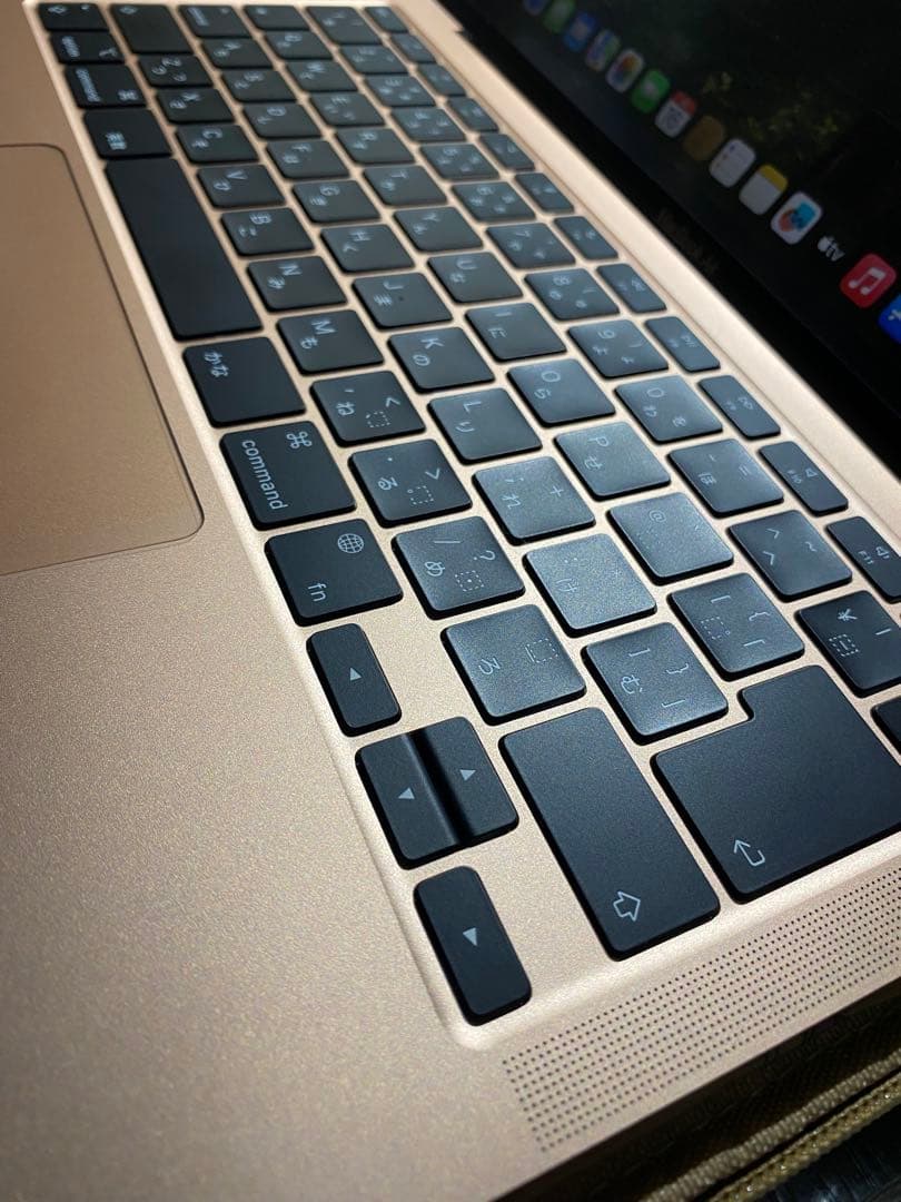 Apple MacBook 13インチ　M1チップ　ローズゴールド