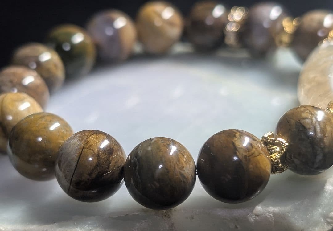 希少虹入り個性的シックホワイト☓ゴールドルチル天珠型☓ピクチャーオパールデサブレ