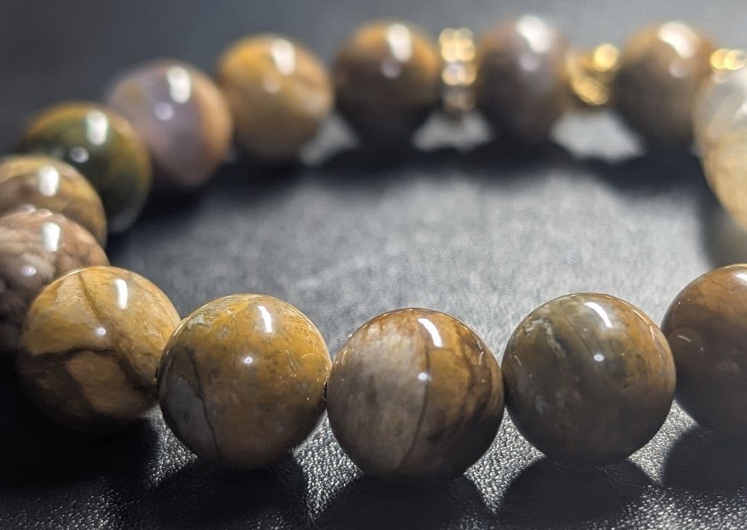 希少虹入り個性的シックホワイト☓ゴールドルチル天珠型☓ピクチャーオパールデサブレ