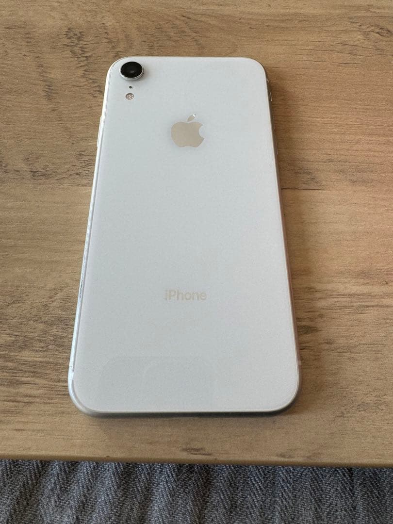 iphoneXR 128GB ホワイト