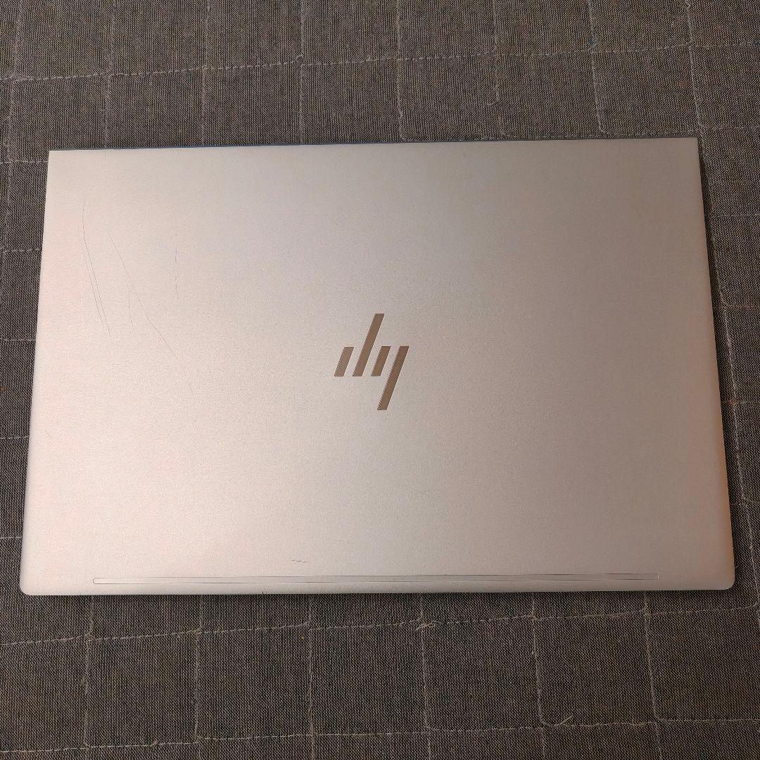 2023年6月 良好 HP 驚速12世代i5 1235u 32GB 新品1TB