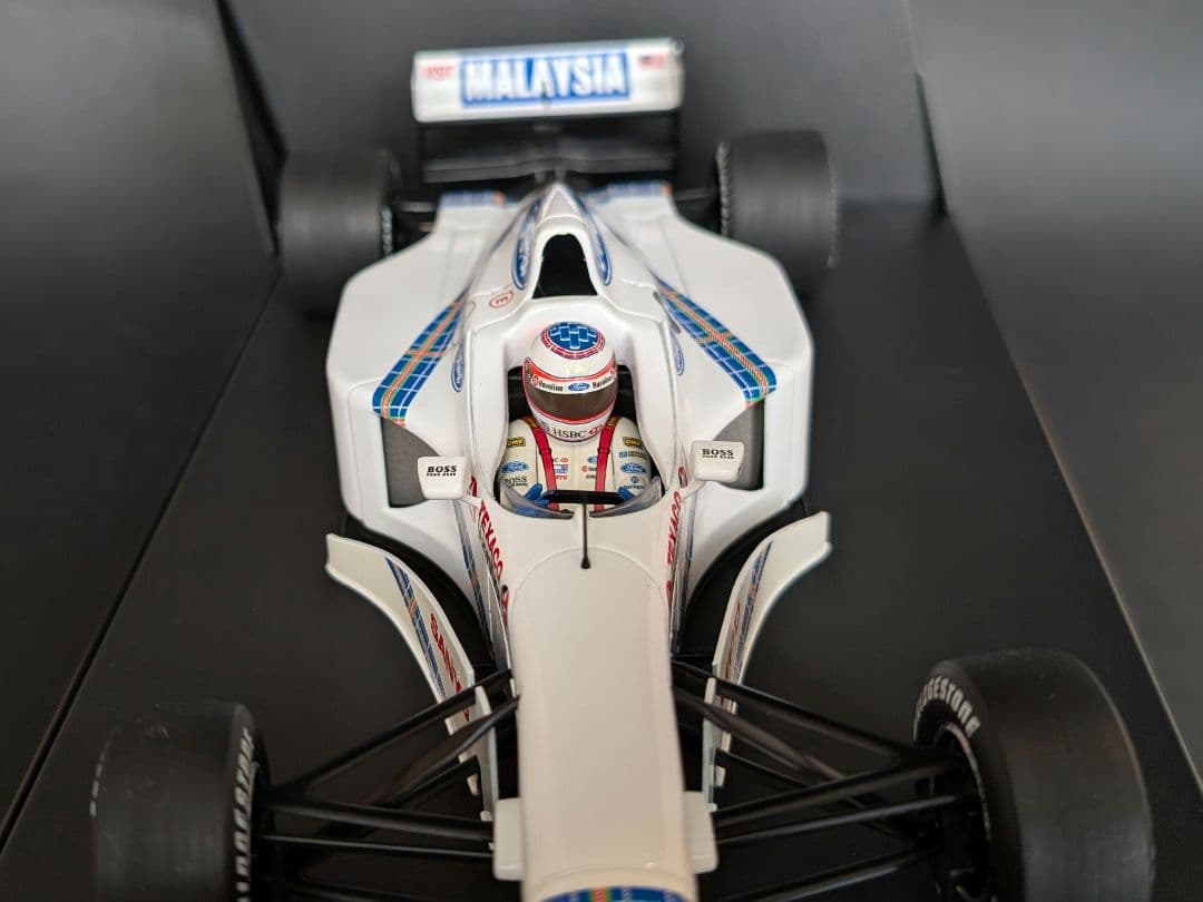 ミニチャンプス 1/18 スチュワートフォード SF1 #22 R.バリチェロ