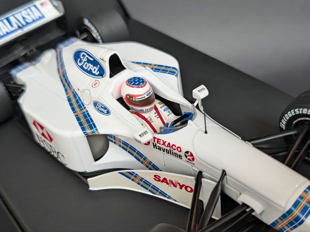 ミニチャンプス 1/18 スチュワートフォード SF1 #22 R.バリチェロ