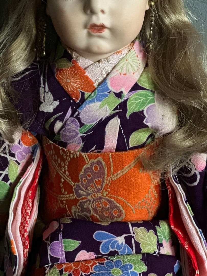 最終お値下げ‼️可愛いすぎます！ビスクドール　花柄お着物の青い目の金髪人形