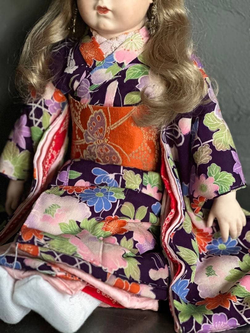 最終お値下げ‼️可愛いすぎます！ビスクドール　花柄お着物の青い目の金髪人形