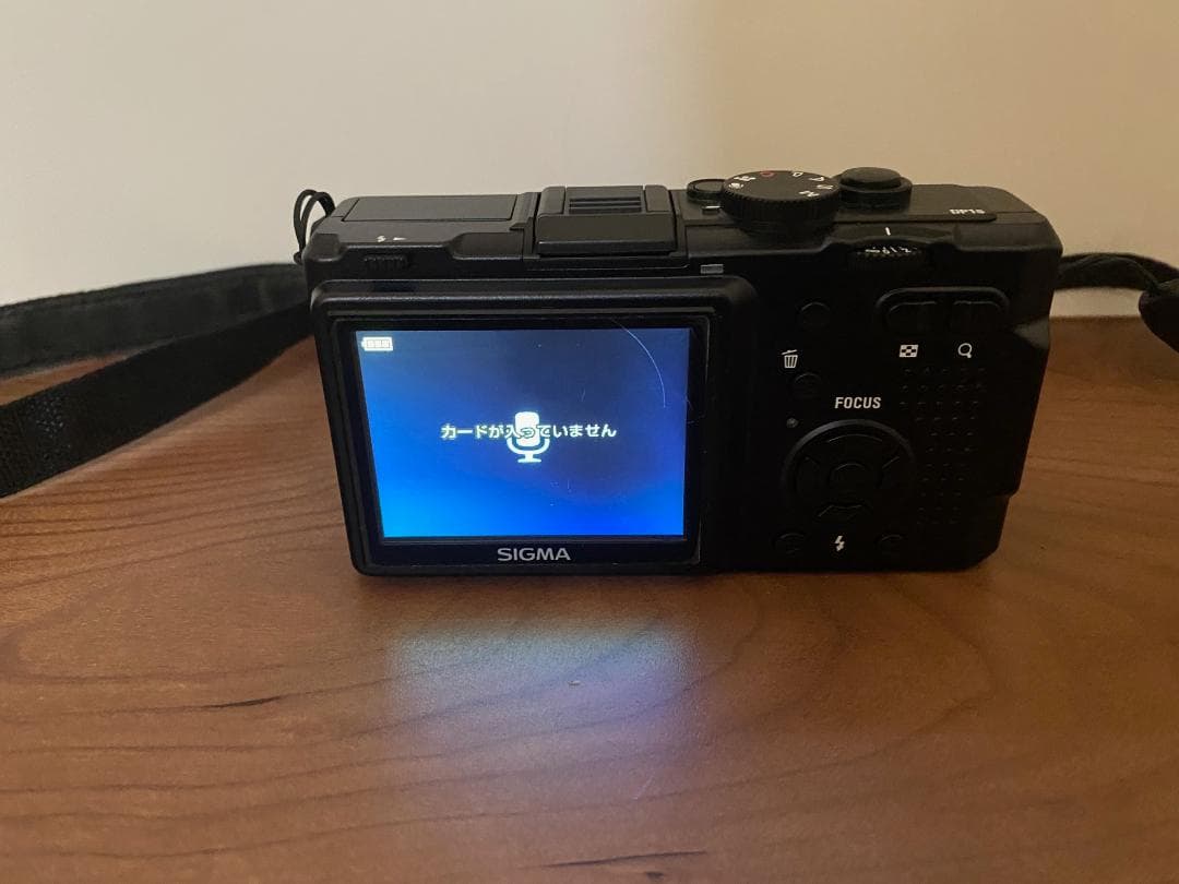 美品 SIGMA シグマ DP1s コンパクトデジタルカメラ