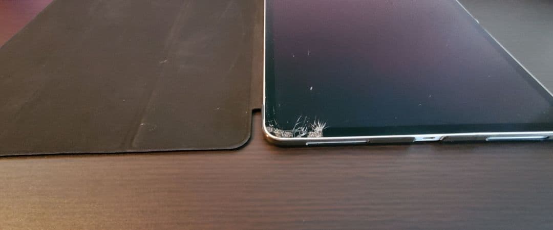 「第3世代」iPad Pro 12.9 1TB 画面ひび割れ