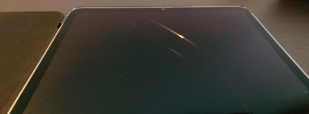 「第3世代」iPad Pro 12.9 1TB 画面ひび割れ