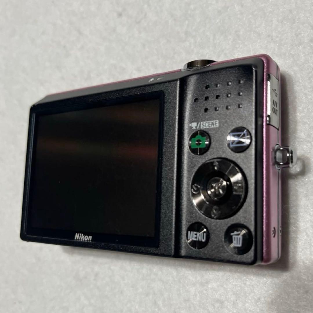 デジカメ Nikon COOLPIX S570 《ジャンク》