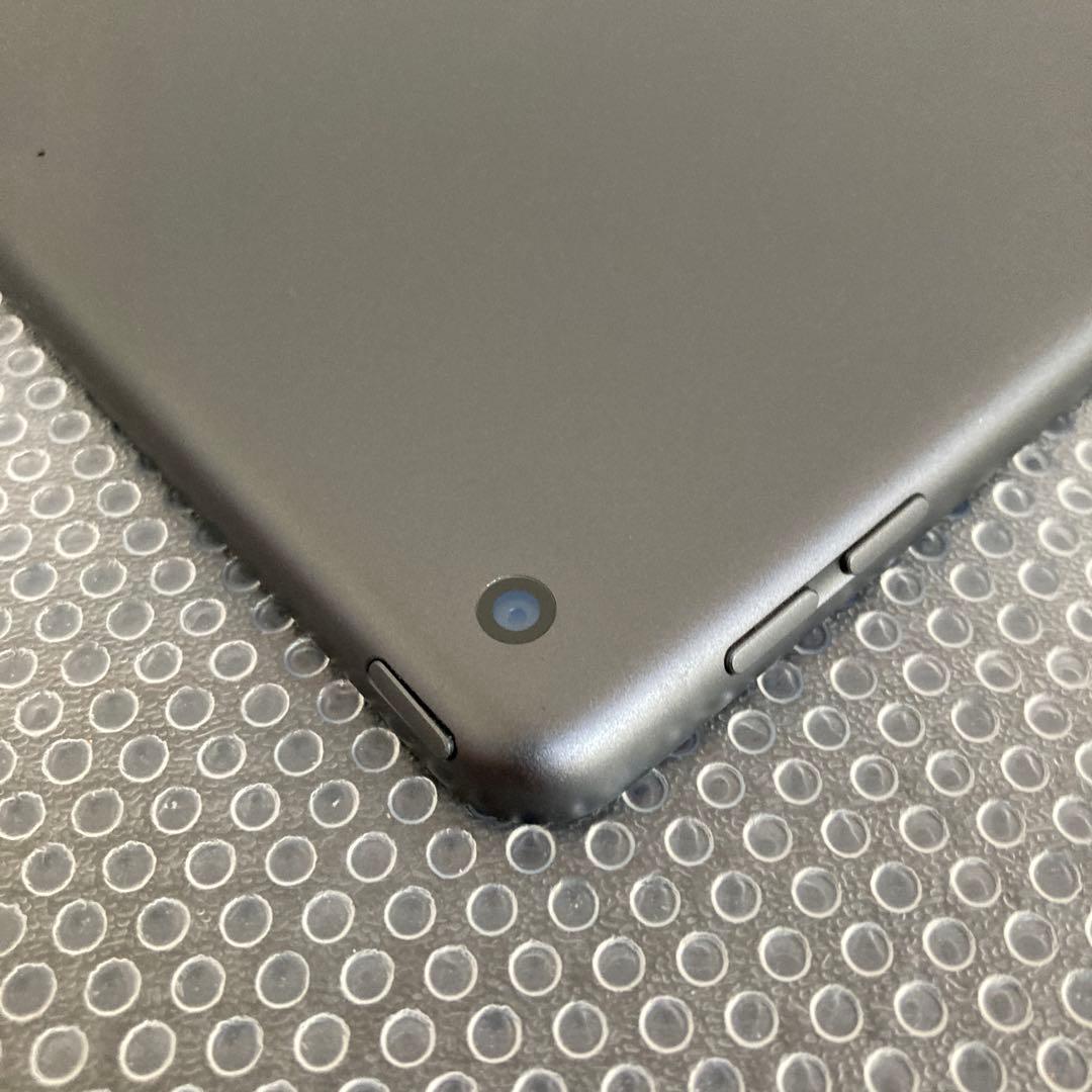 3374【早い者勝ち】iPad7 第7世代 32GB WIFIモデル☆