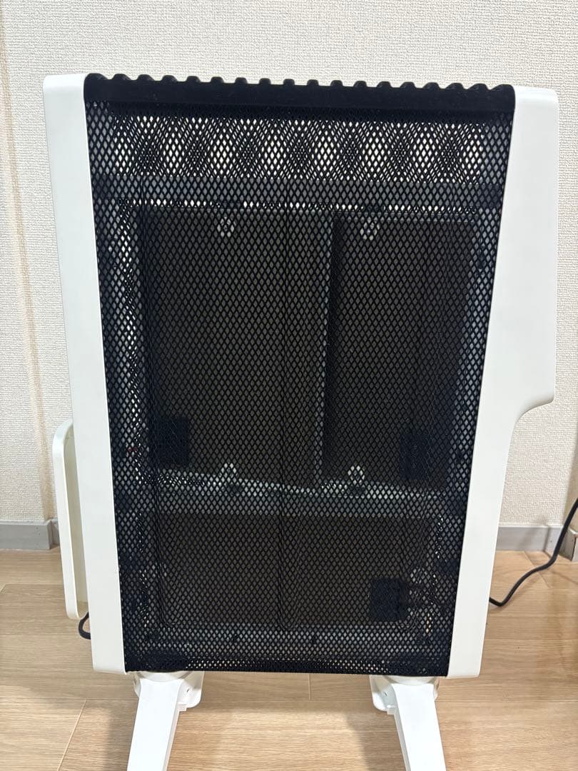 値下げ交渉可！『送料無料、ほぼ新品』siroca 遠赤軽量ヒーター　2025年製