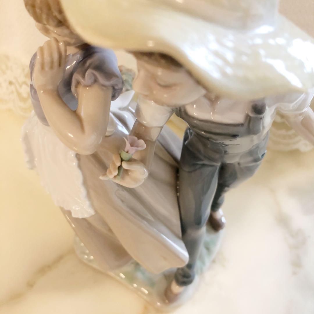 リヤドロ磁器人形5292☆Love In B loom恋の花が咲く【絶版】美品