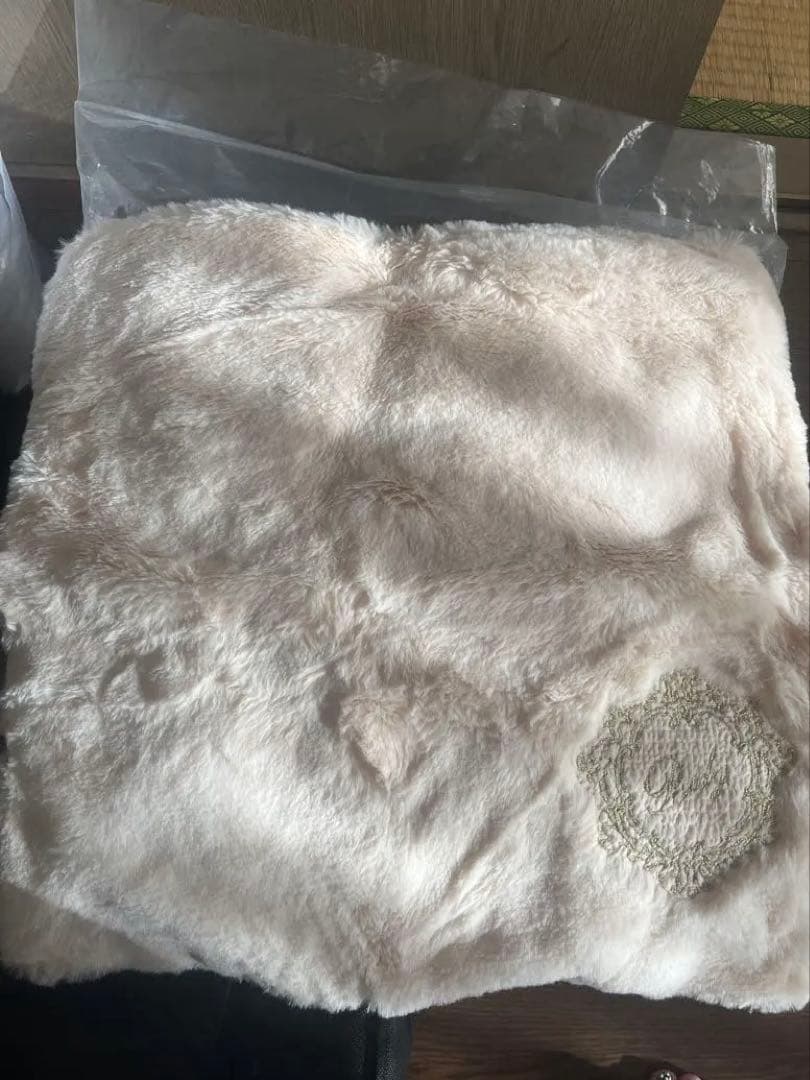 Rady新品ラビットファークッション2つセット