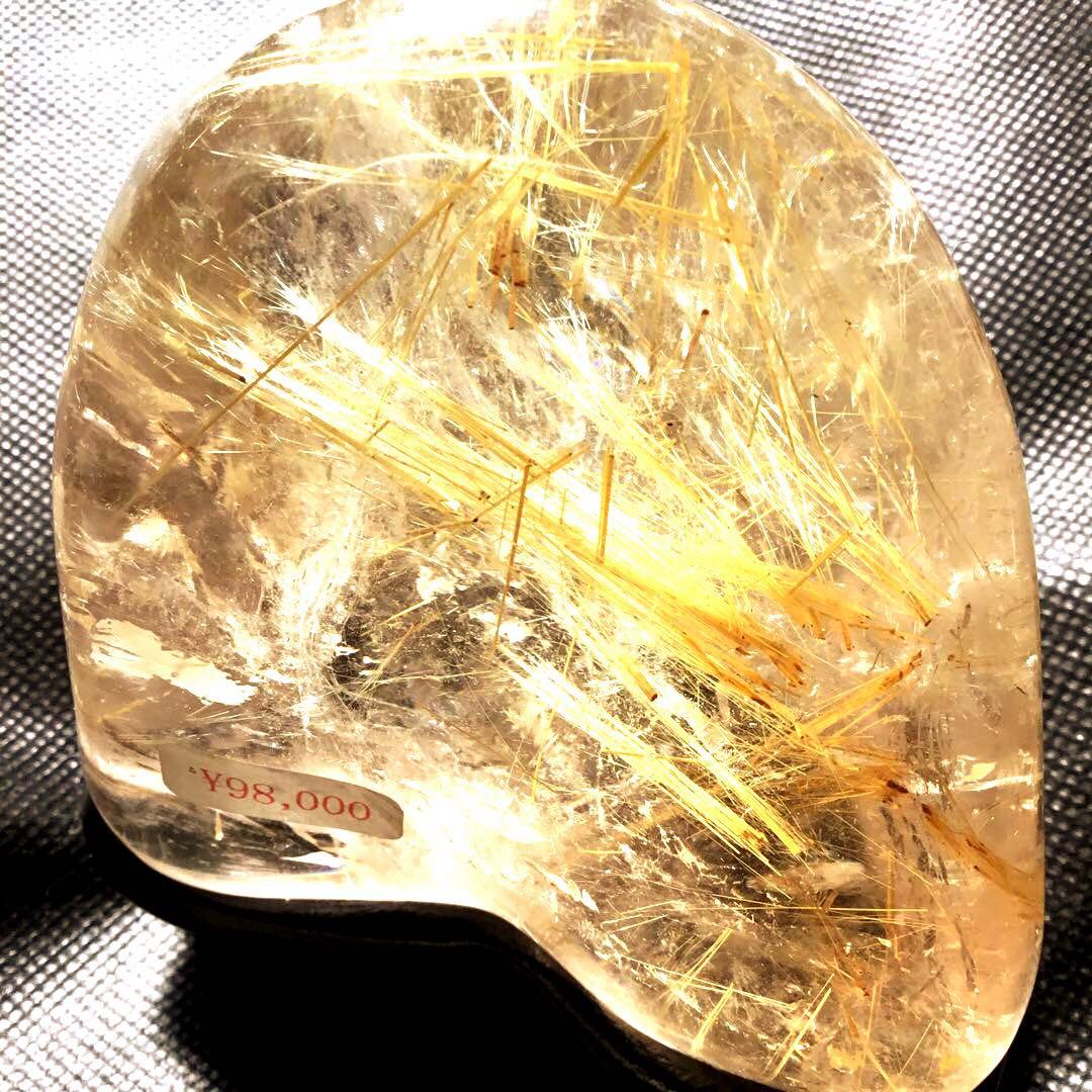 高品質　ルチルクォーツ置物　透明度高い　パワースートン　在庫処分　1点限定