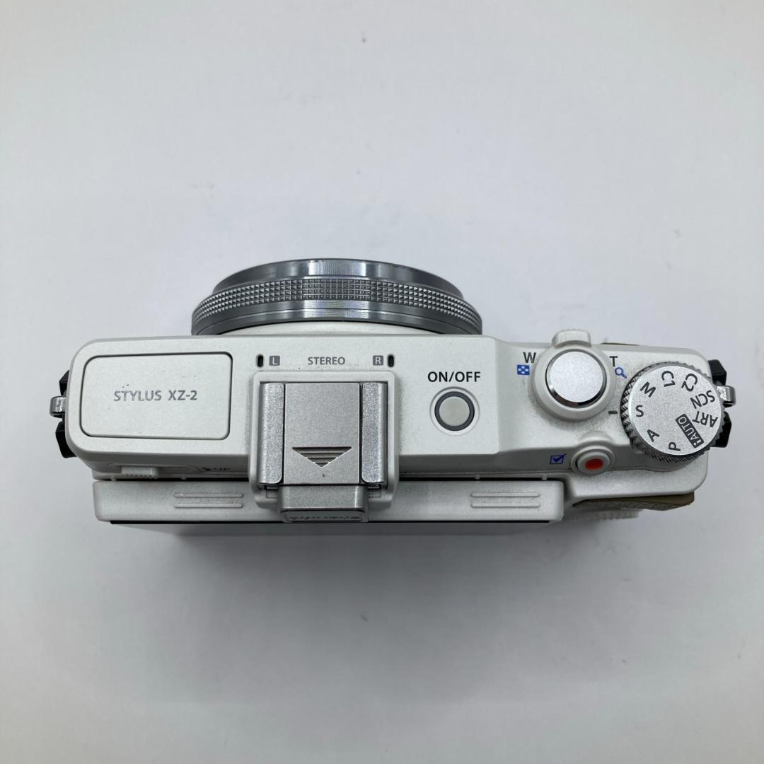 OLYMPUS XZ-2 ホワイト 自動開閉レンズキャップ 元箱 取扱説明書