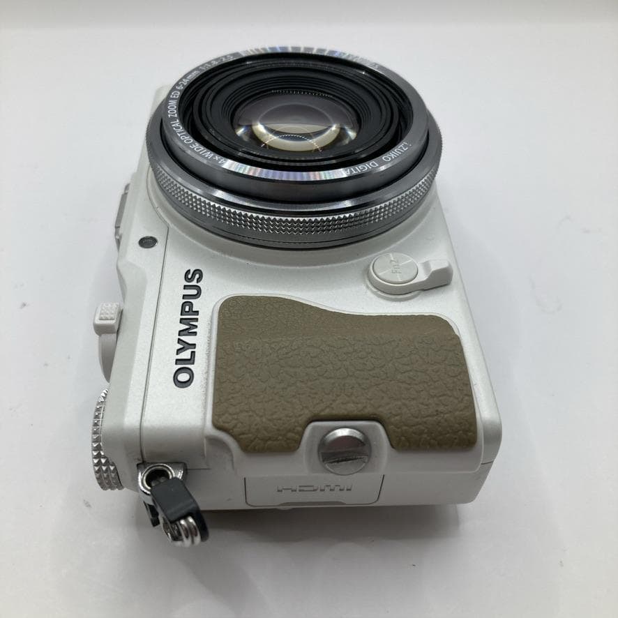 OLYMPUS XZ-2 ホワイト 自動開閉レンズキャップ 元箱 取扱説明書