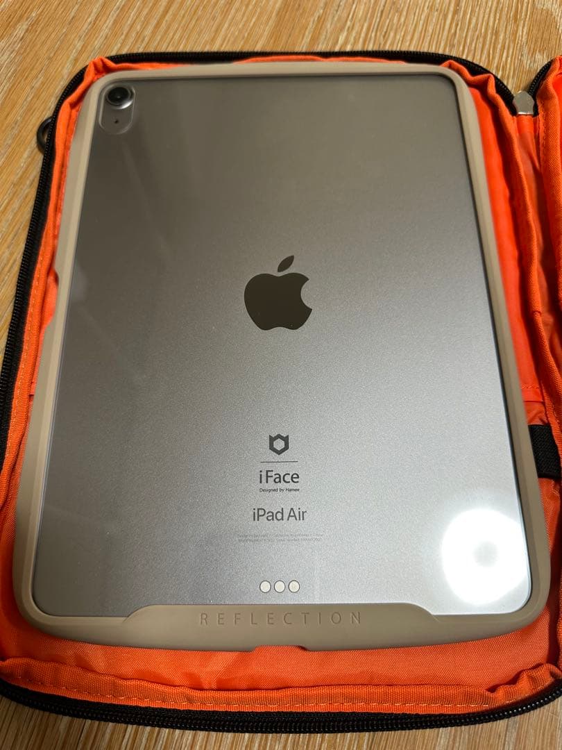 Apple iPad Air シルバー　M2 iFaceケース付き