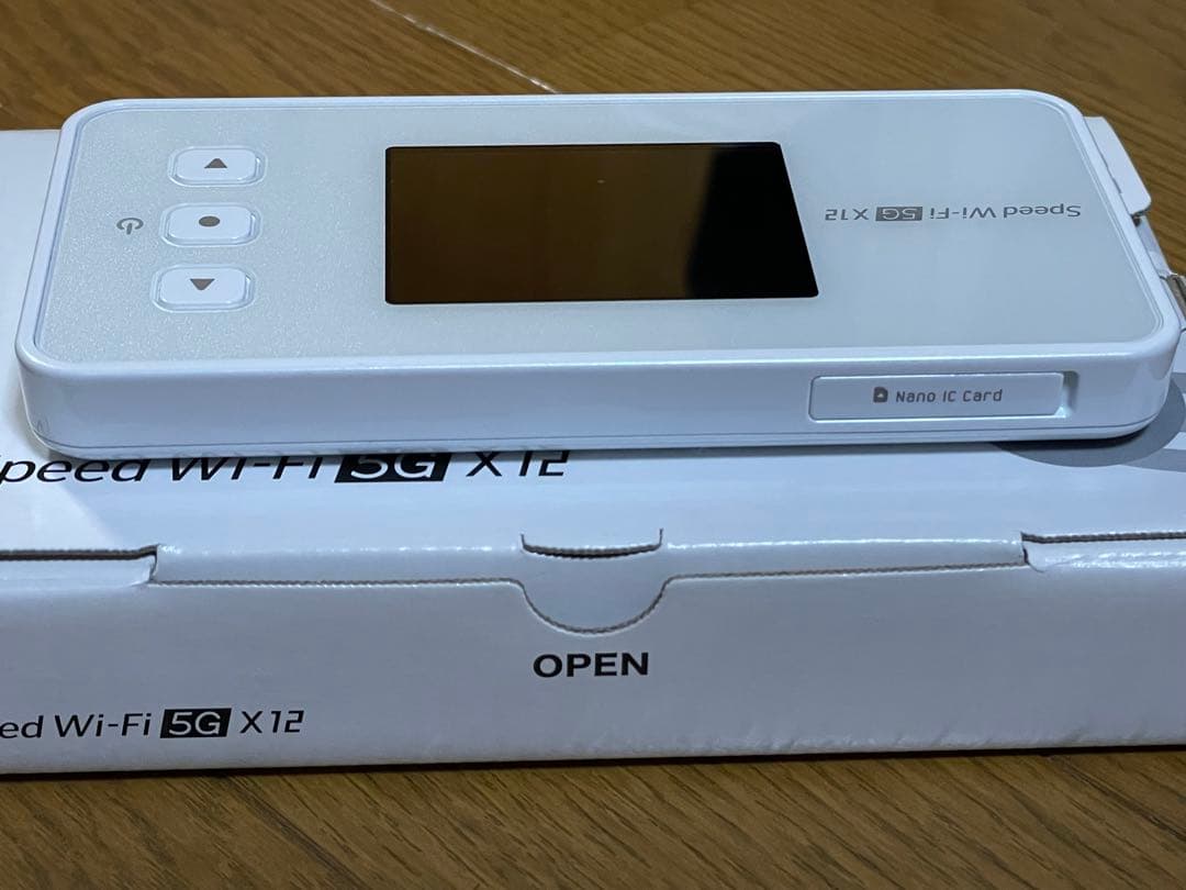 Speed Wi-Fi 5G X12 NAR03 モバイルルーター 付属品あり