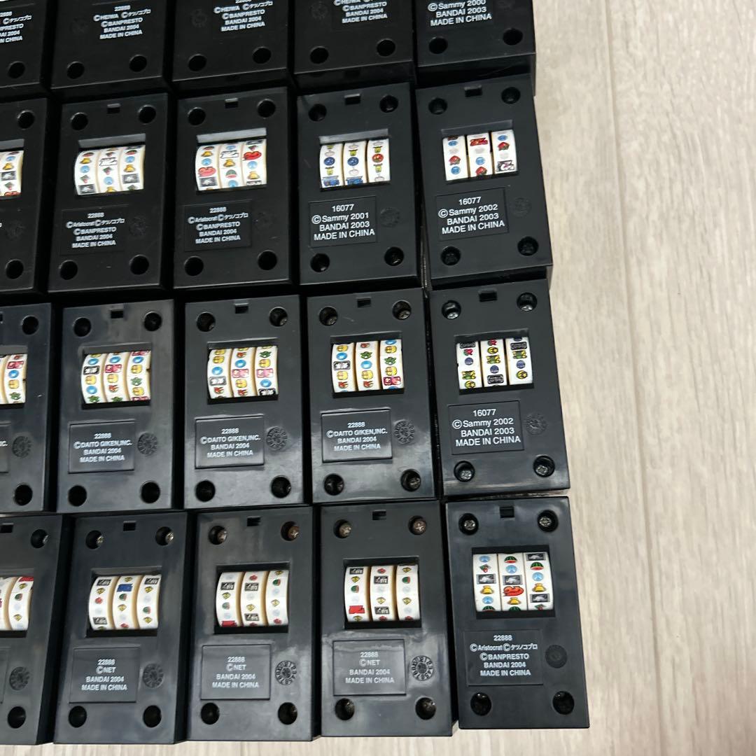 パチスロフィギュア　ミニチュア