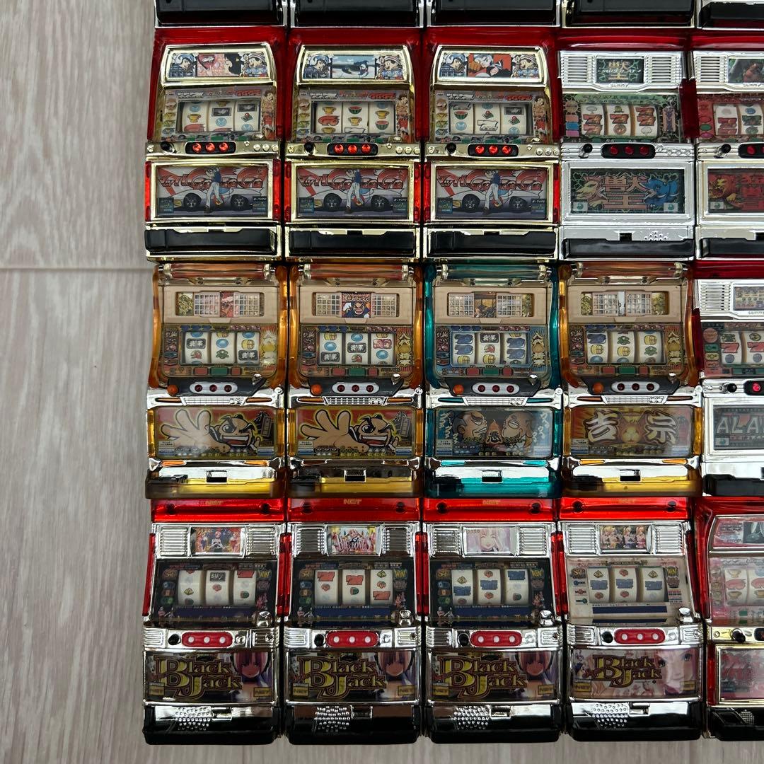 パチスロフィギュア　ミニチュア