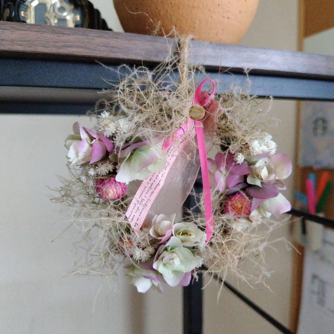 オレガノとスモークツリーのプチリース  クリーピングタイムベース