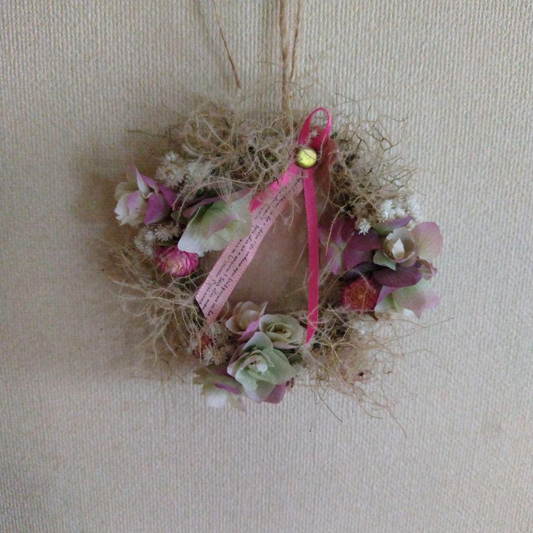 オレガノとスモークツリーのプチリース  クリーピングタイムベース