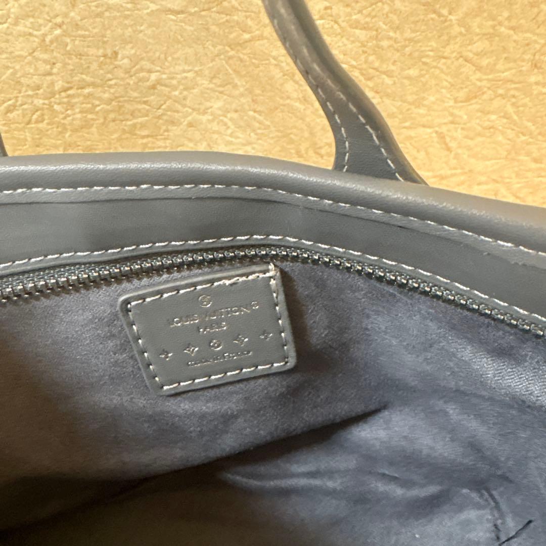 CAFE　LOUIS VUITTON デニムモノグラム柄ノベルティバック