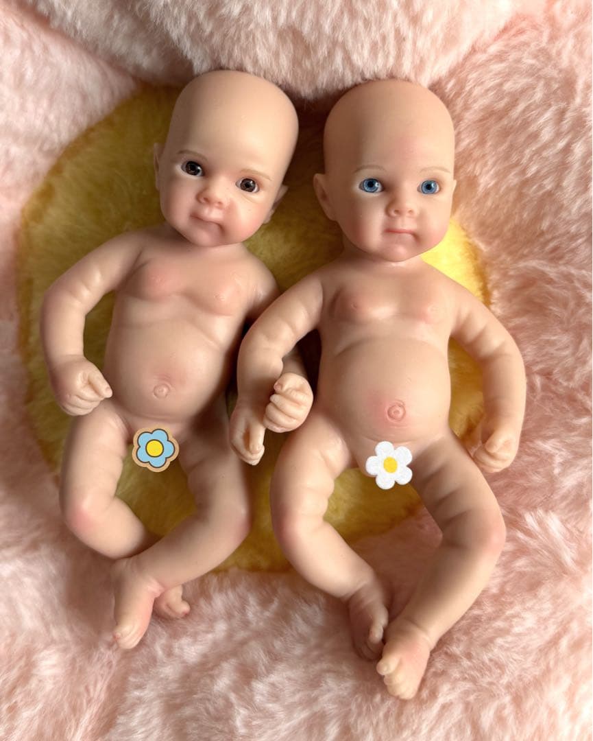 ★新品★リボーンドール フルシリコン 双子ちゃん 男の子&女の子15cm