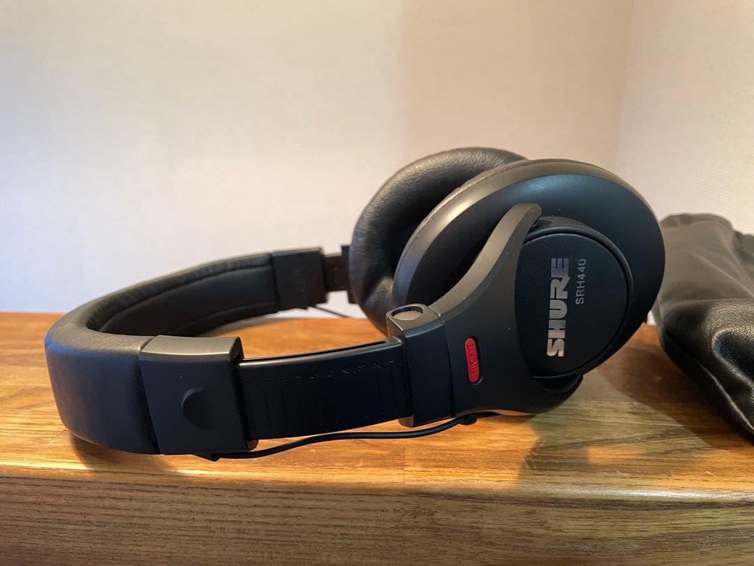 ヘッドホン SHURE SRH440