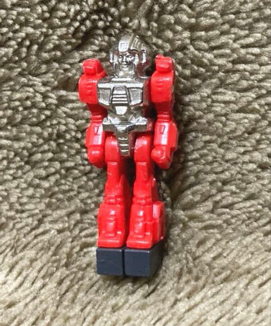 ダイアクロン 隊員 後期型 赤 黒 2点 当時物 タカラ