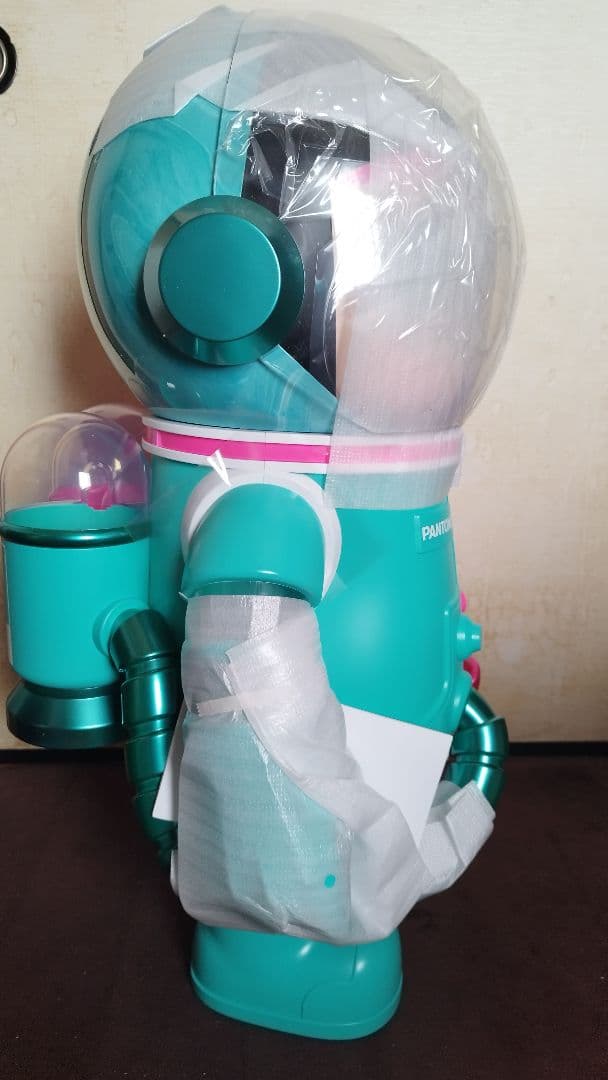 その他 MEGA SPACE MOLLY 1000% PANTONE