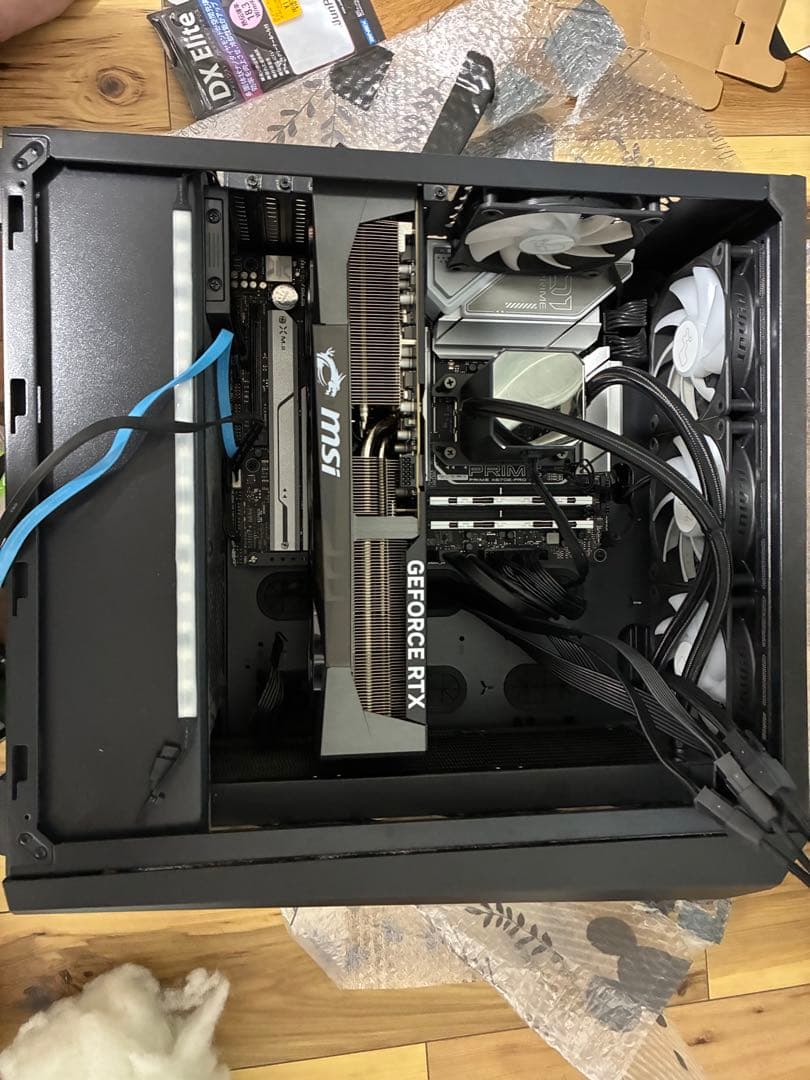 大幅値下げ！MSI RTX5090 GamingTrio