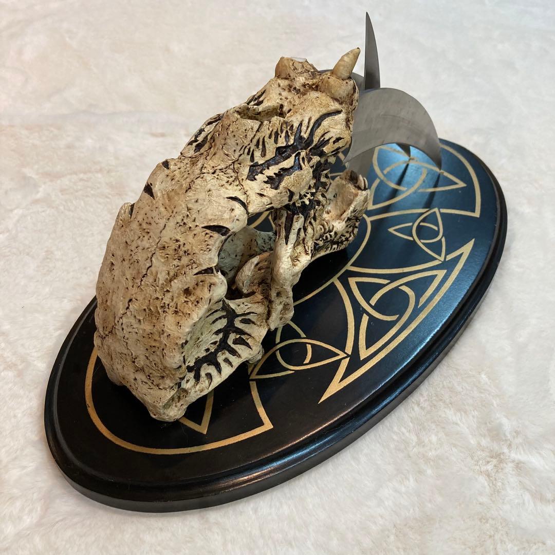 サーベルタイガー頭骨 ナイフ カランビット風 スカル オブジェ