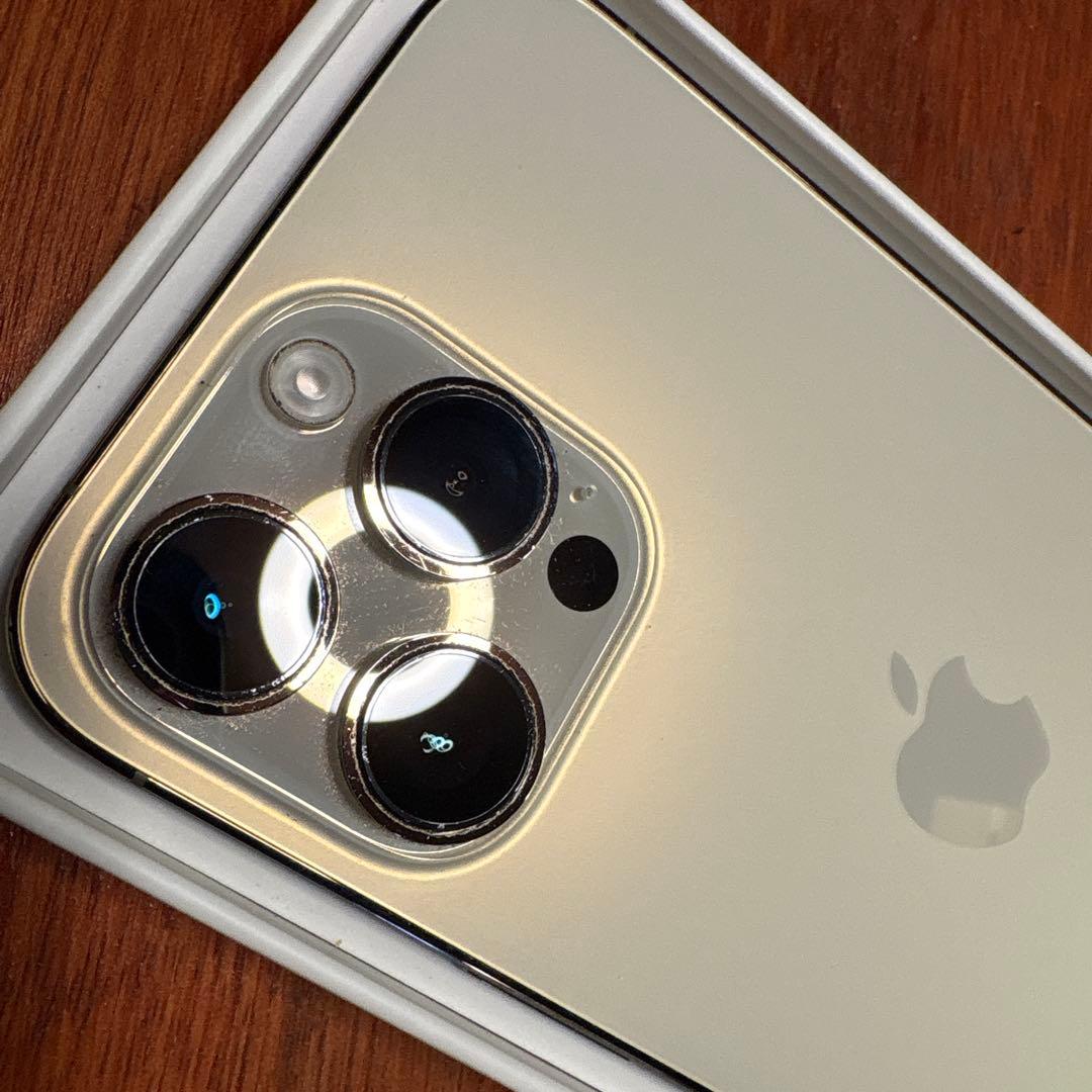 iPhone14 proMax SIMフリー