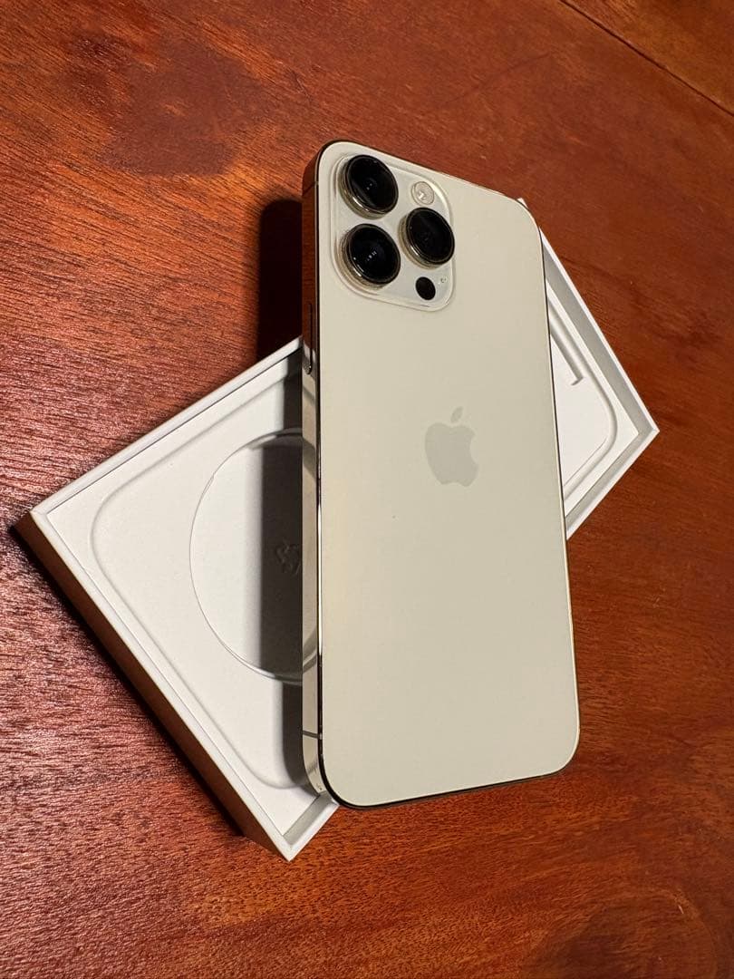 iPhone14 proMax SIMフリー